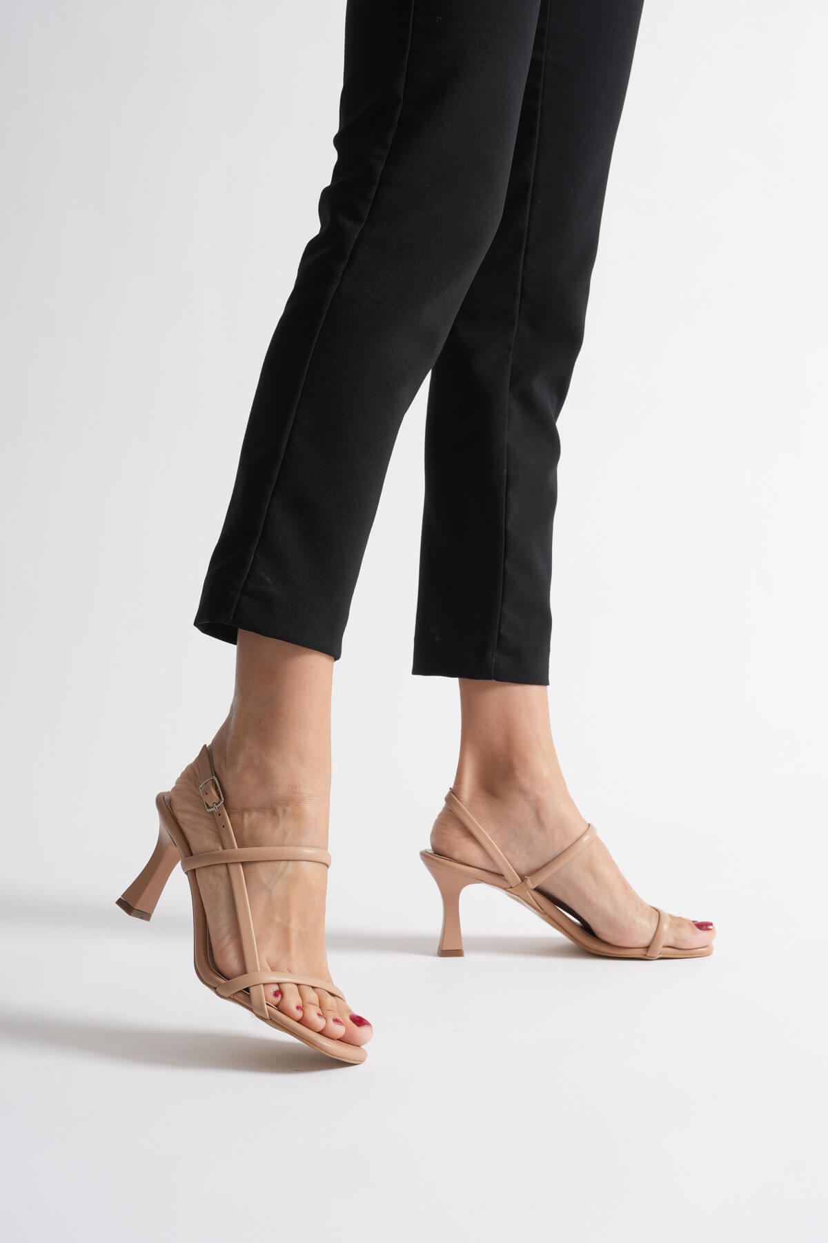 Toptan Kadın Topuklu Sandalet TR12MY06E