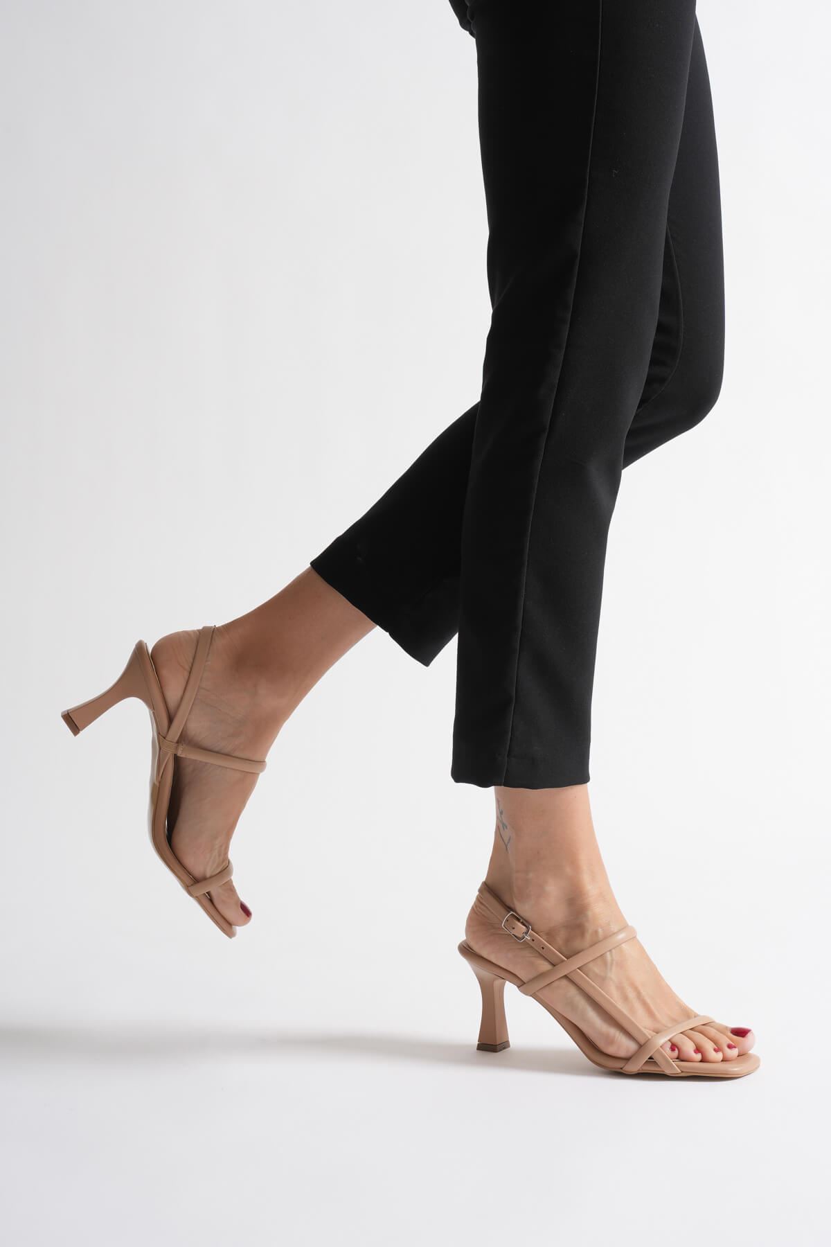 Toptan Kadın Topuklu Sandalet TR12MY06E