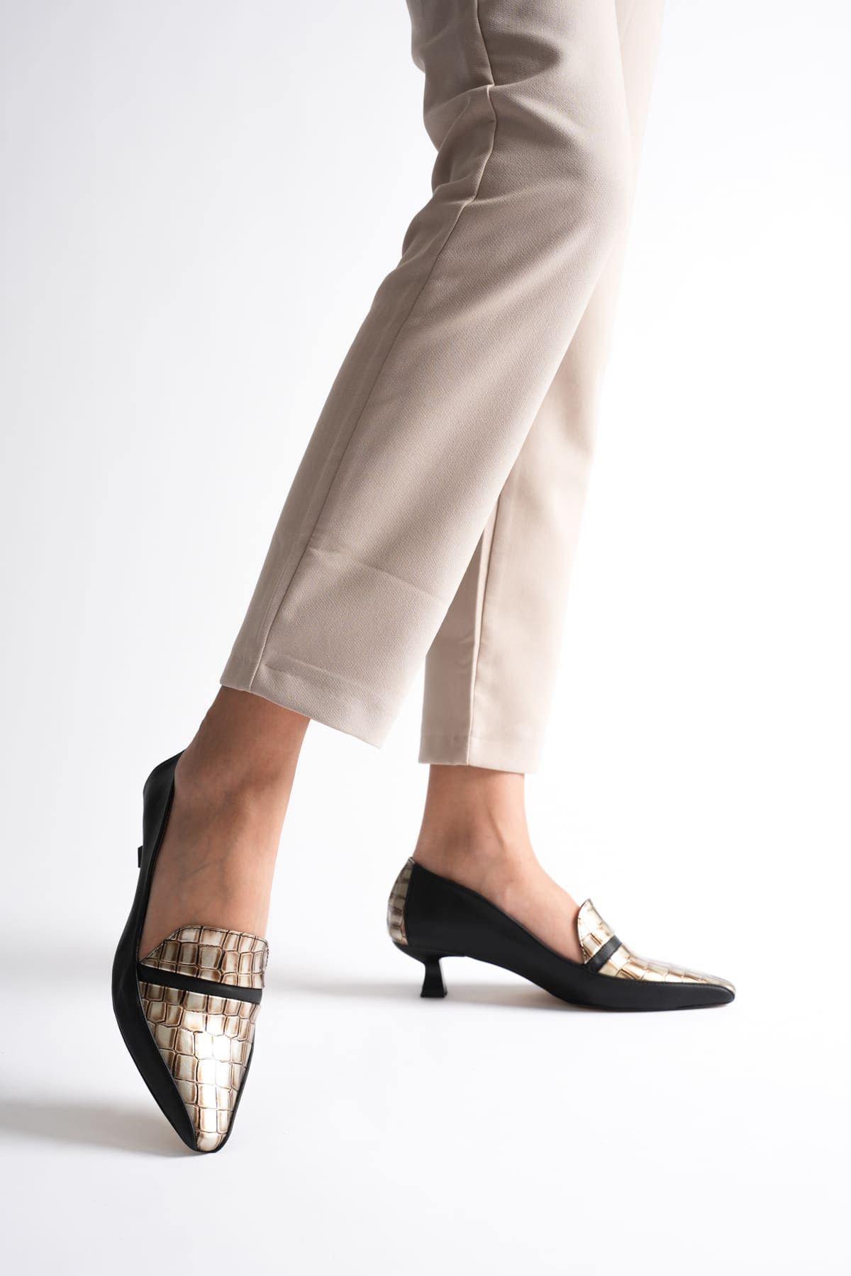 Toptan Kadın Topuklu Ayakkabı TR07MS29D