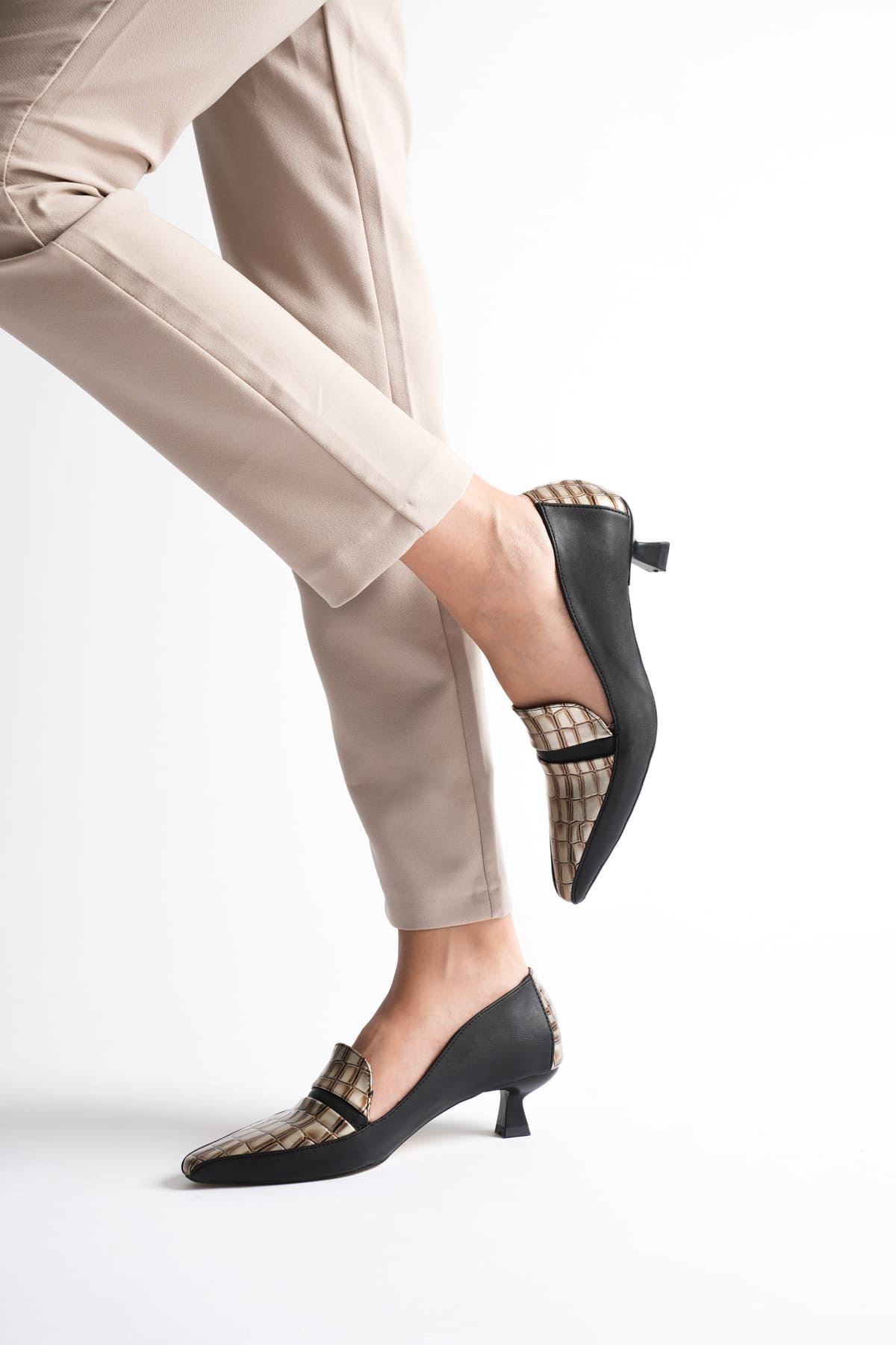 Toptan Kadın Topuklu Ayakkabı TR07MS29D