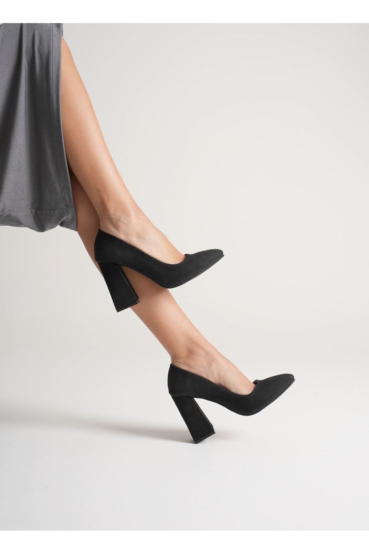 Toptan Kadın Stiletto Ayakkabı TR07MS09F