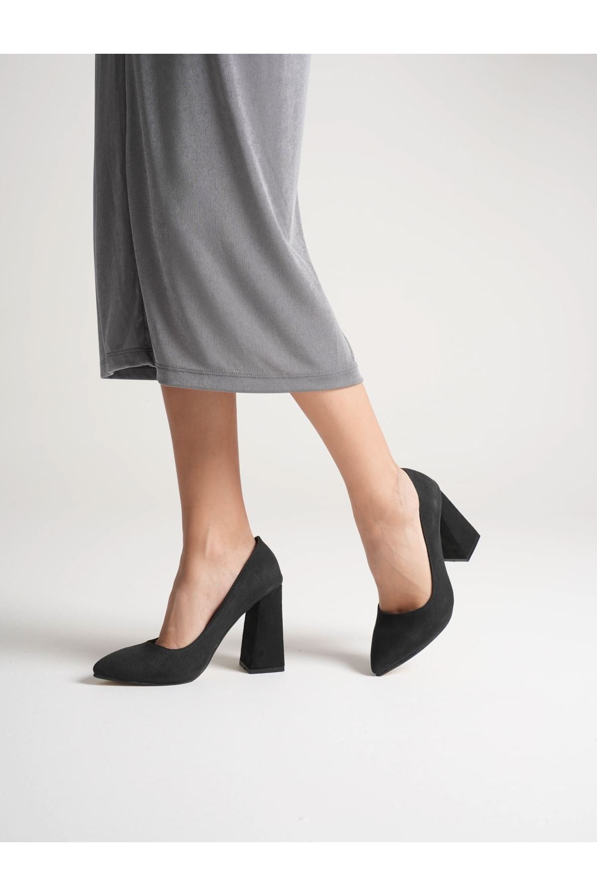 Toptan Kadın Stiletto Ayakkabı TR07MS09F