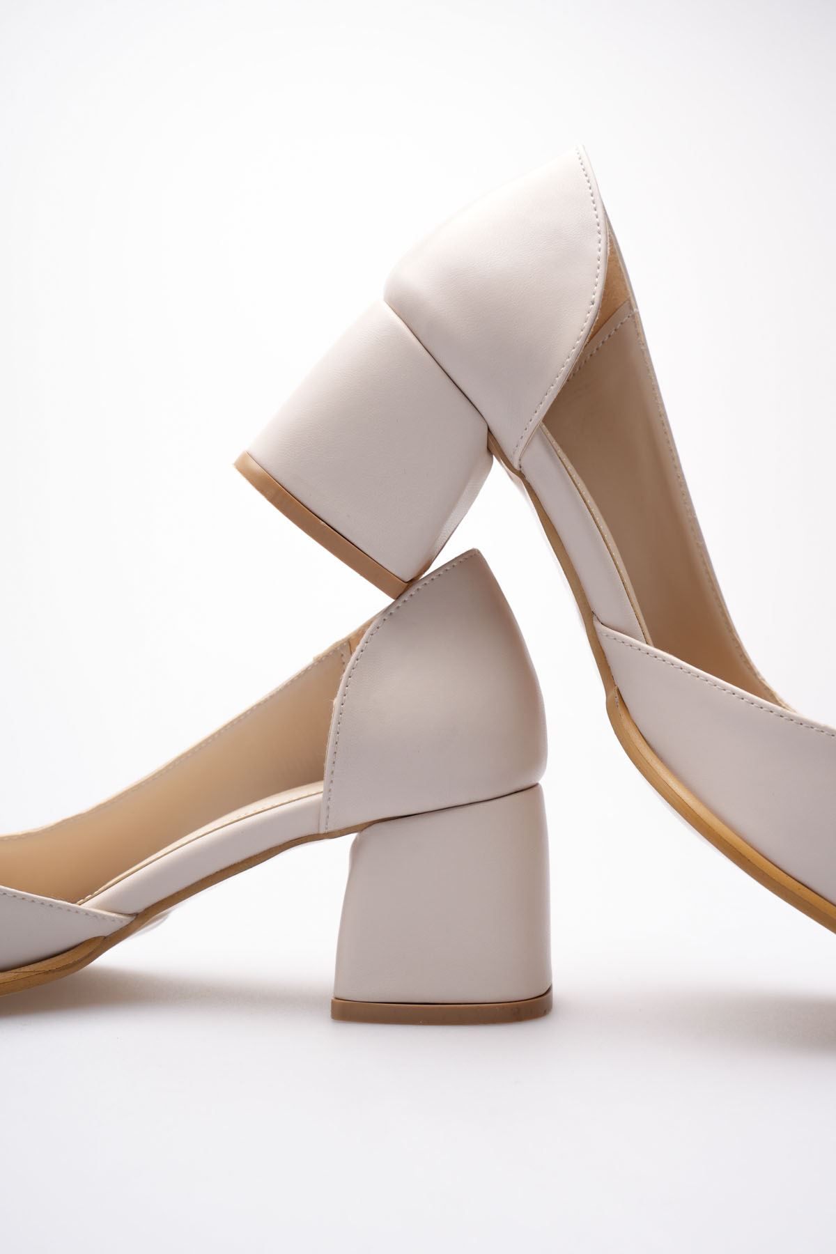 Kadın Toptan Topuklu Ayakkabı TR12MS08C