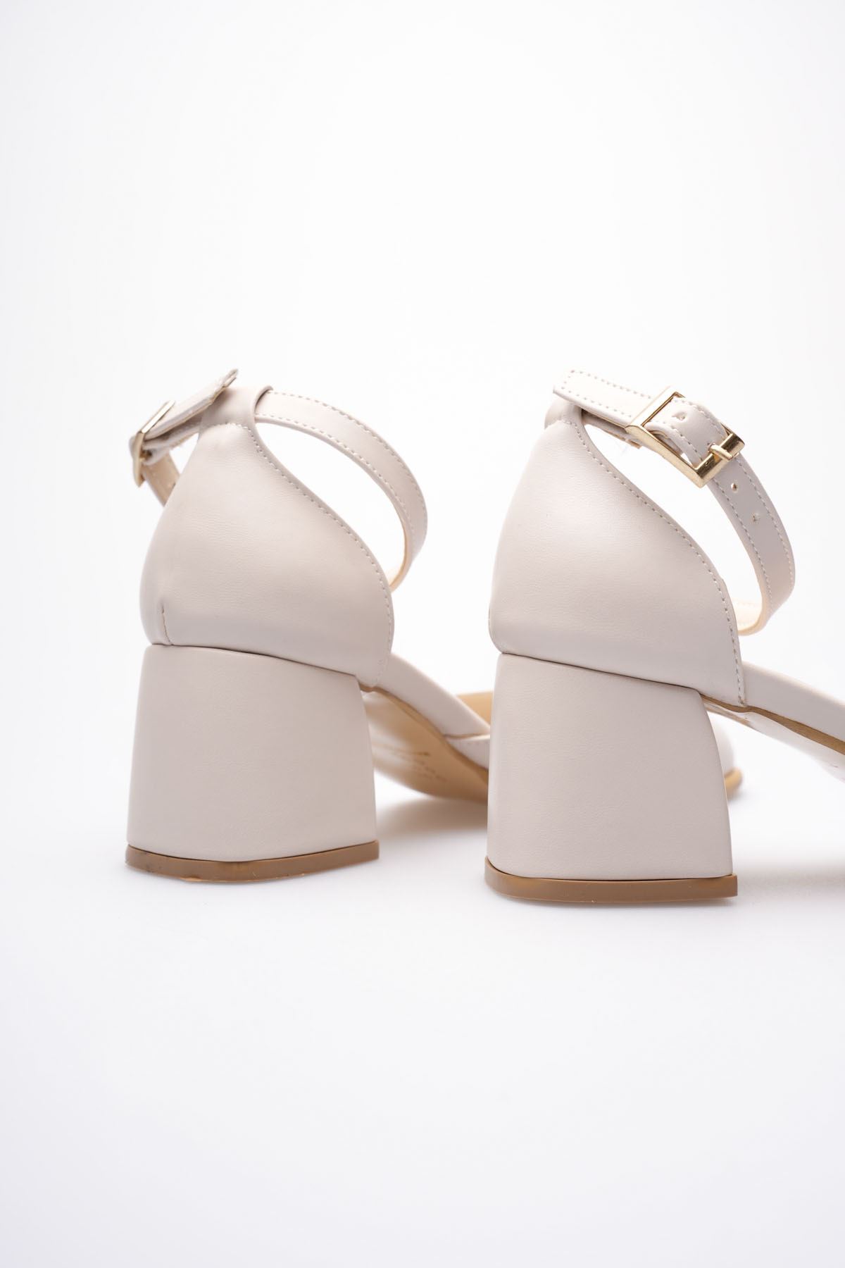 Kadın Toptan Topuklu Ayakkabı TR12MS10C