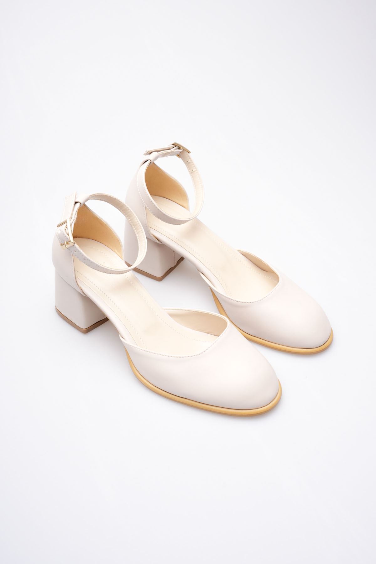 Kadın Toptan Topuklu Ayakkabı TR12MS10C