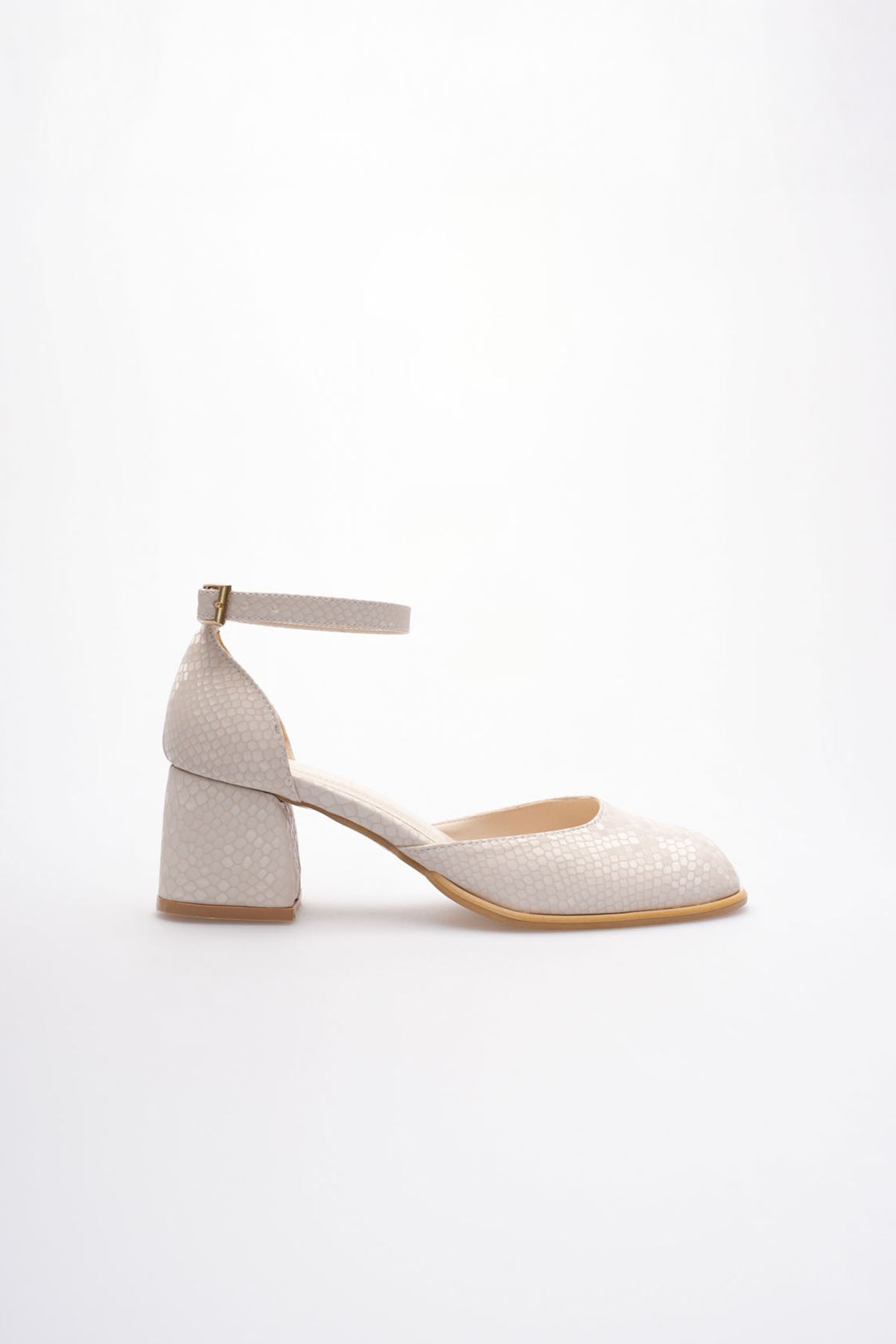 Kadın Toptan Topuklu Ayakkabı TR12MS10E