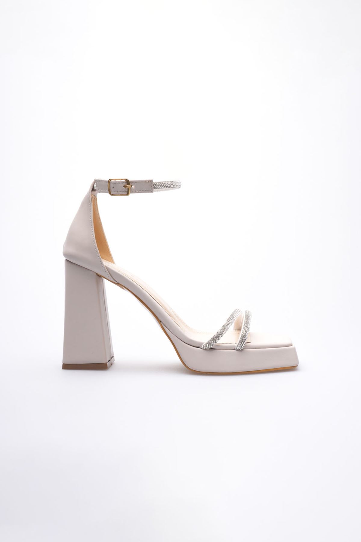 Toptan Kadın Topuklu Sandalet TR12MY01D