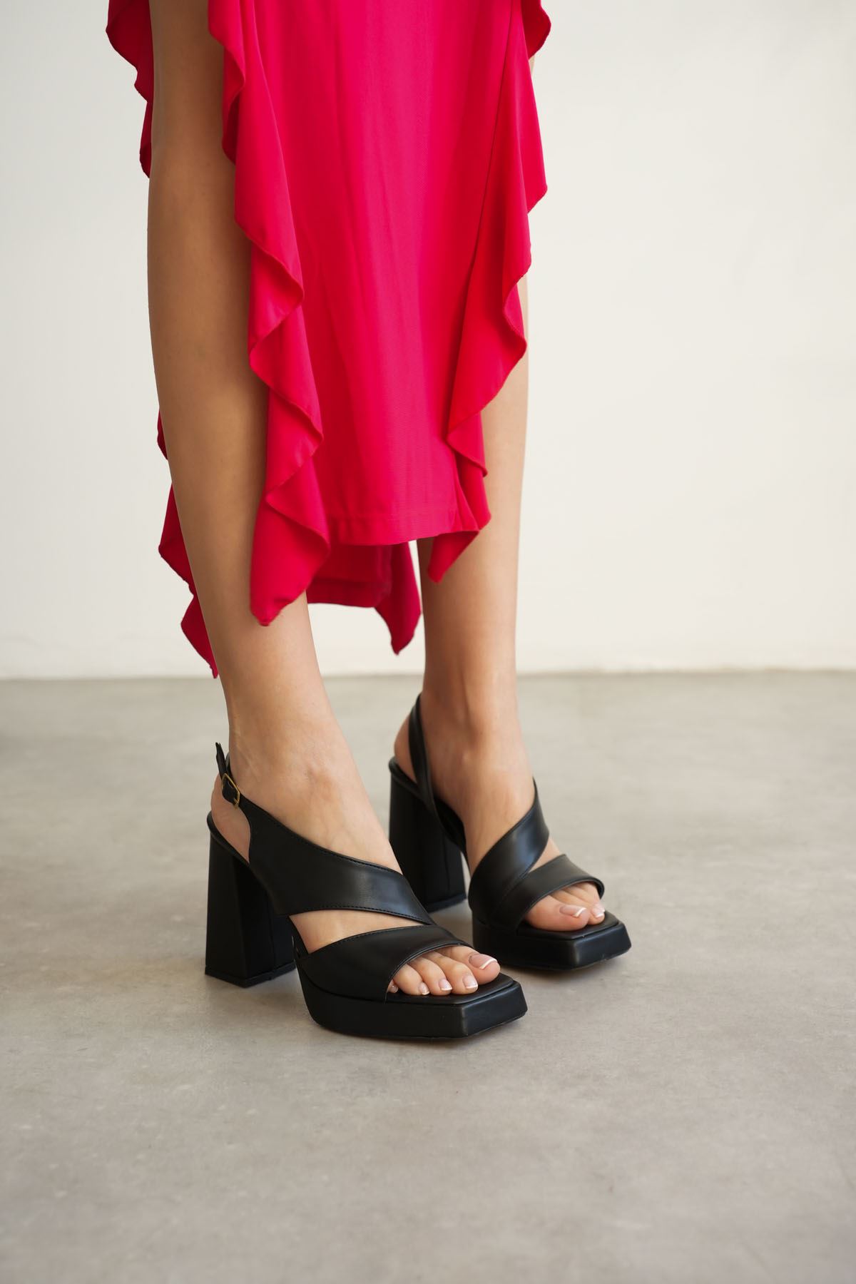 Toptan Kadın Topuklu Sandalet TR12MY04A