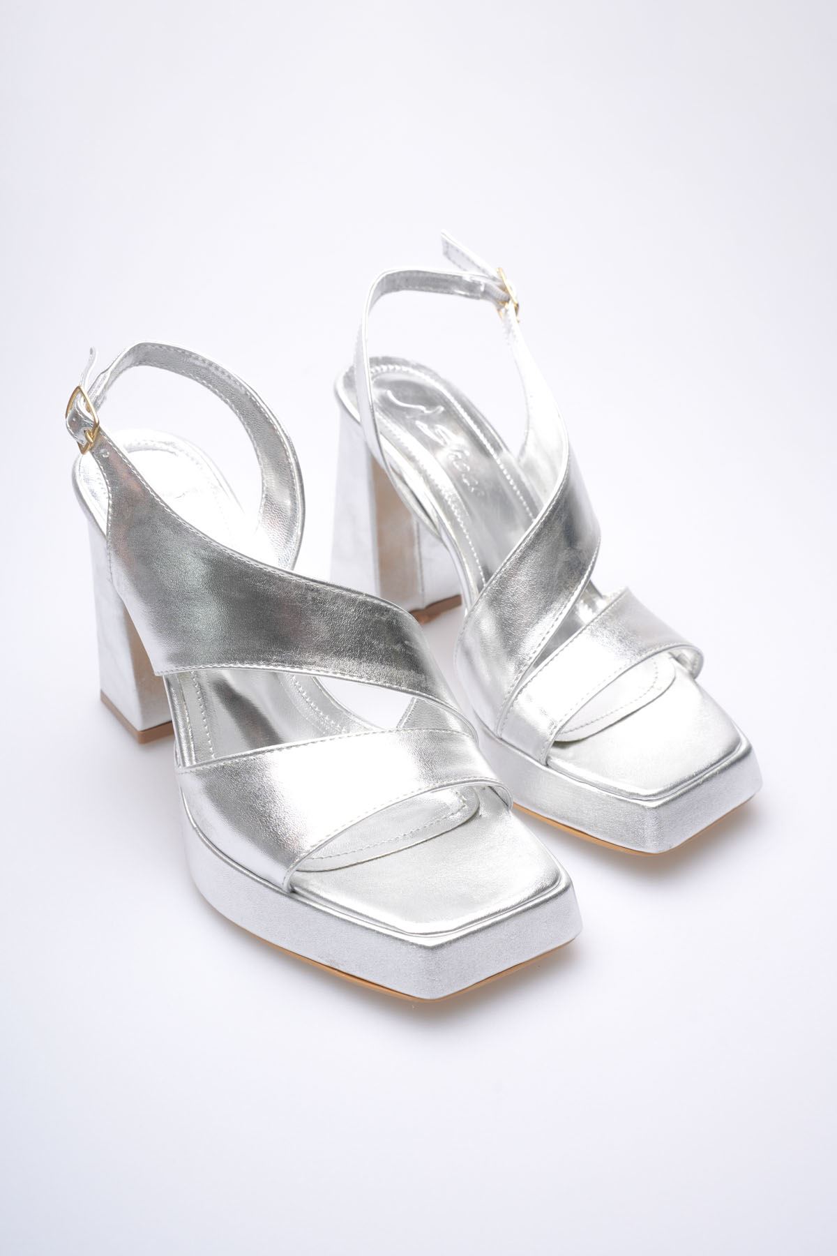 Toptan Kadın Topuklu Sandalet TR12MY04F