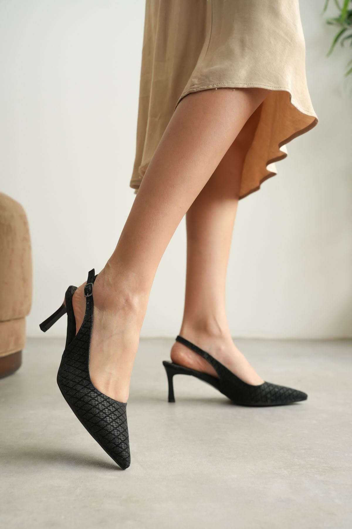 Toptan Kadın Topuklu Ayakkabı TR08MS49A