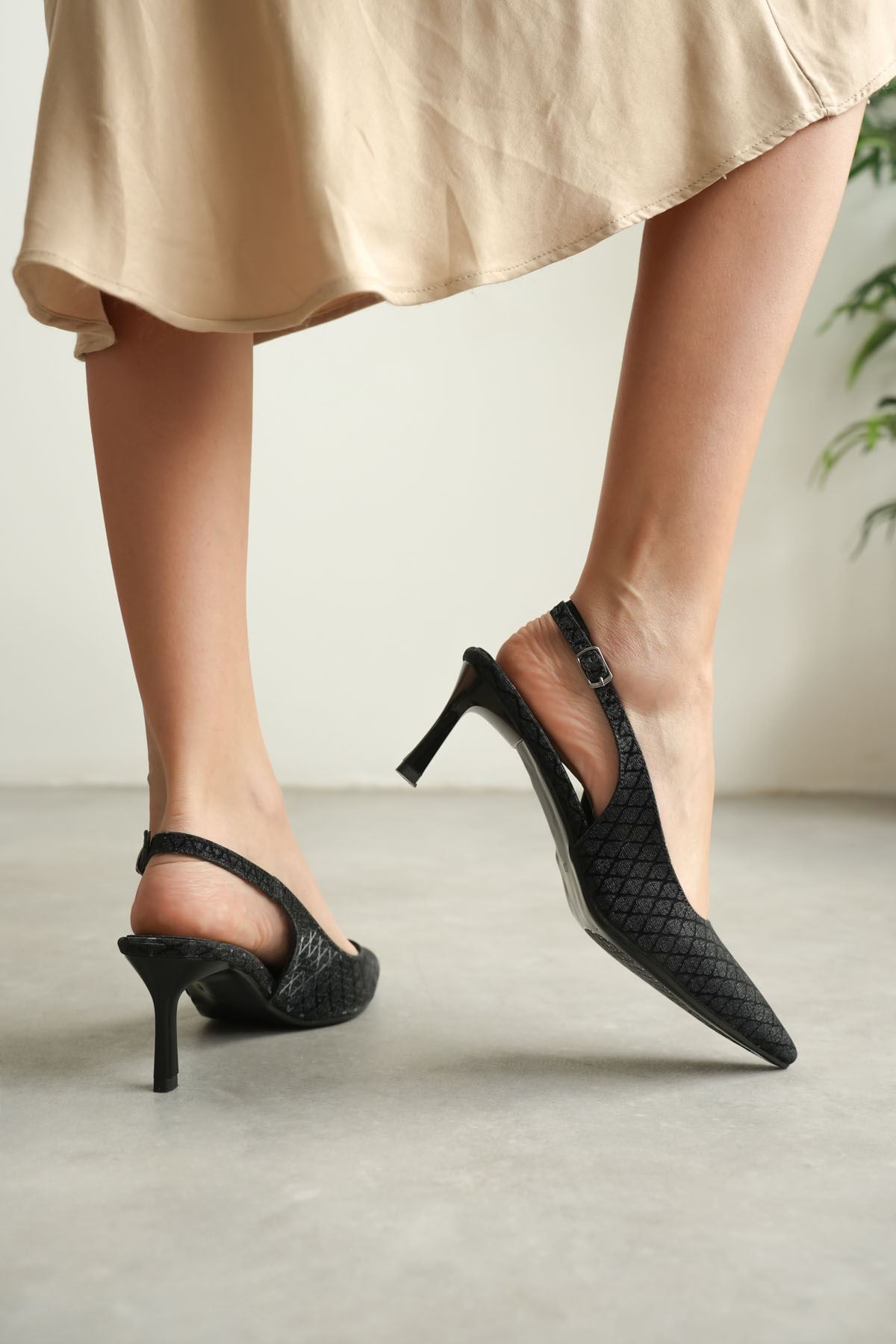 Toptan Kadın Topuklu Ayakkabı TR08MS49A