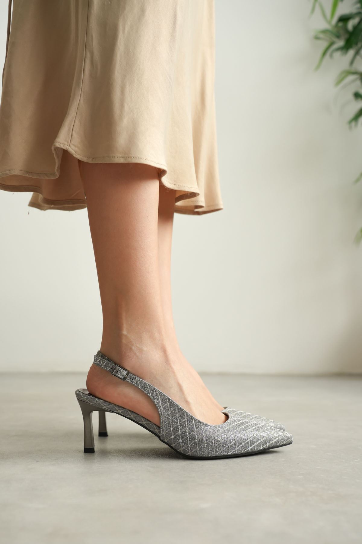 Toptan Kadın Topuklu Ayakkabı TR08MS49D