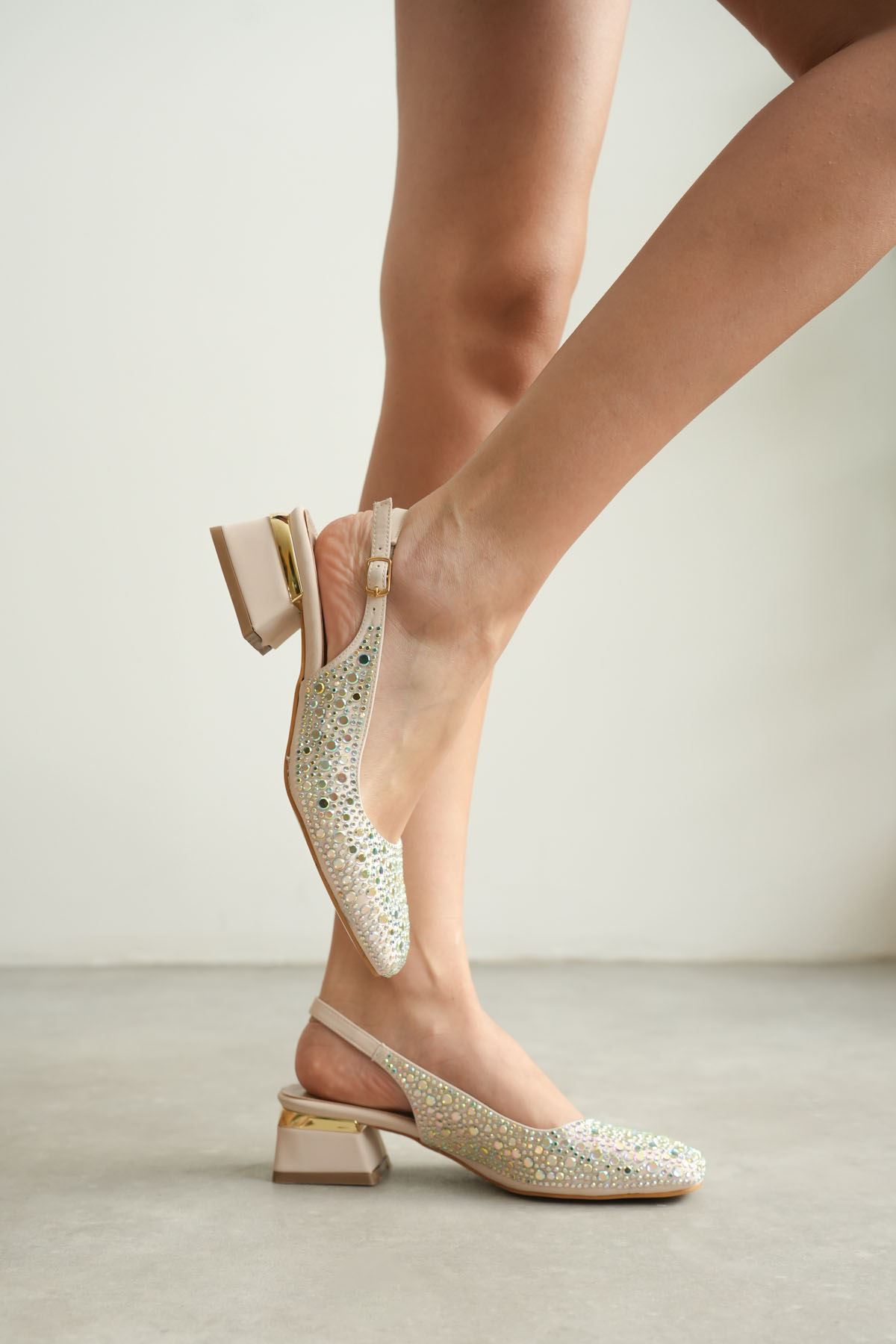 Toptan Taşlı Kadın Ayakkabı TR08MS53B