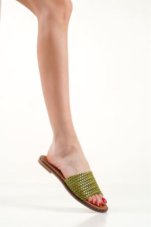 Toptan Hakiki Deri Terlik TR31MY01D