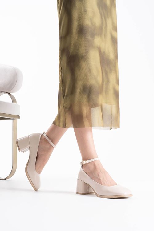 Toptan Kadın Topuklu Ayakkabı TR02MS01D