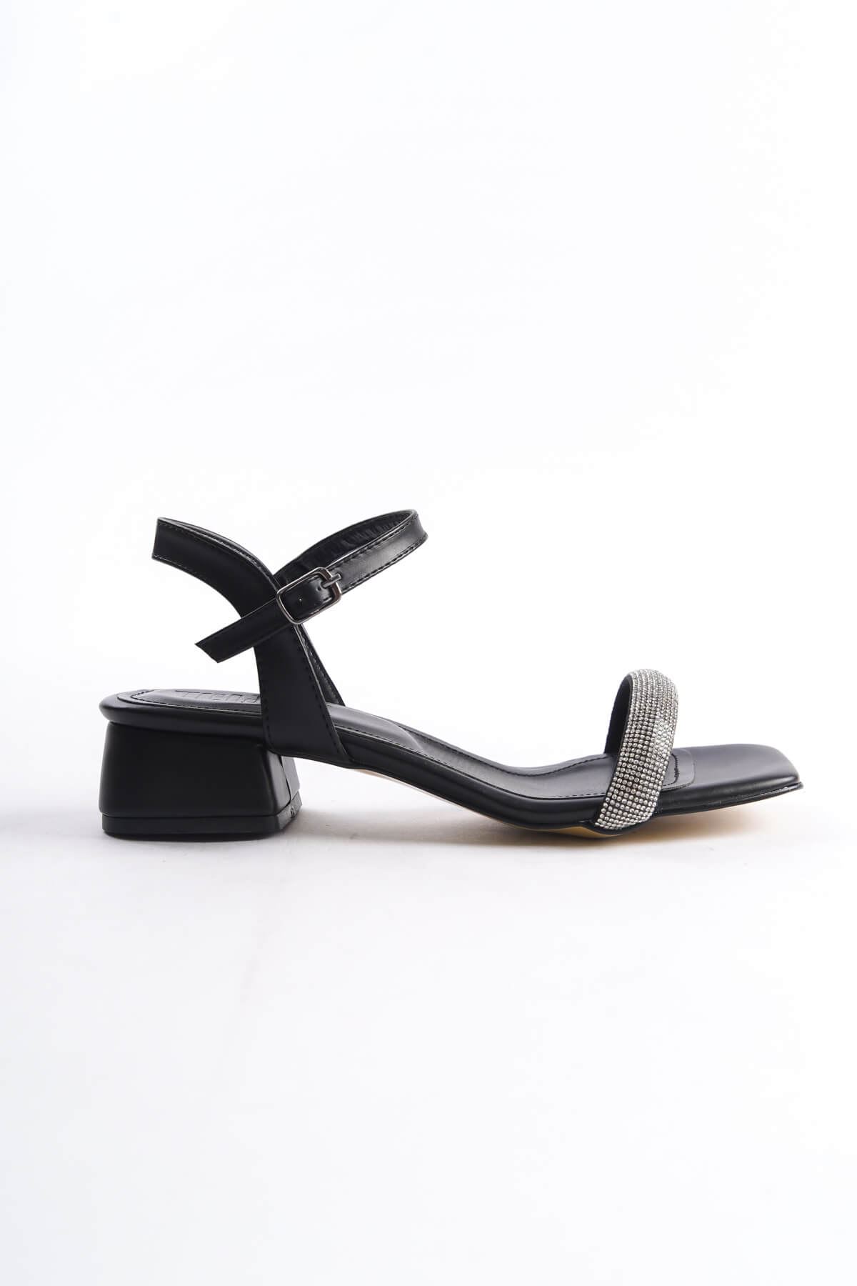 Toptan Kalın Topuklu Kadın Sandalet TR115Y18A