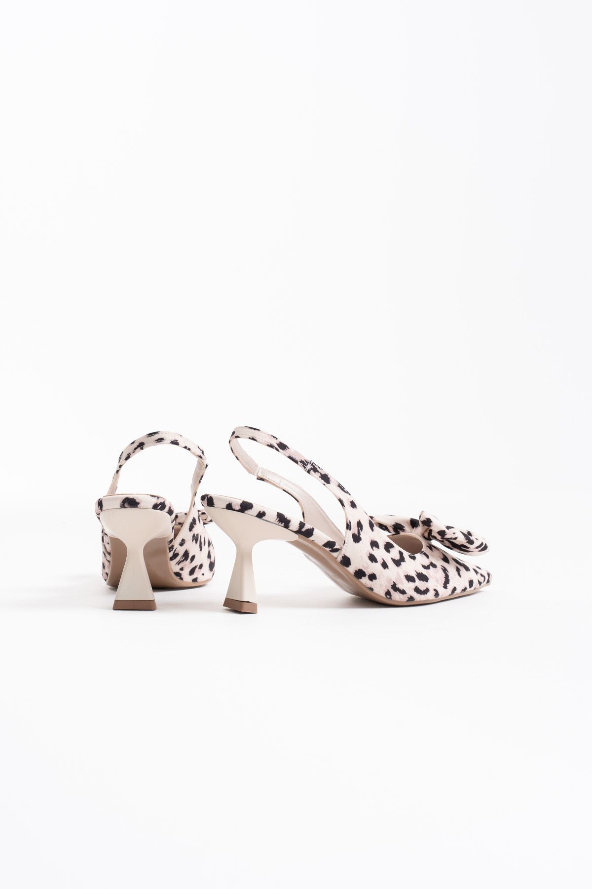 Kadın Toptan Topuklu Ayakkabı TR08MS24E