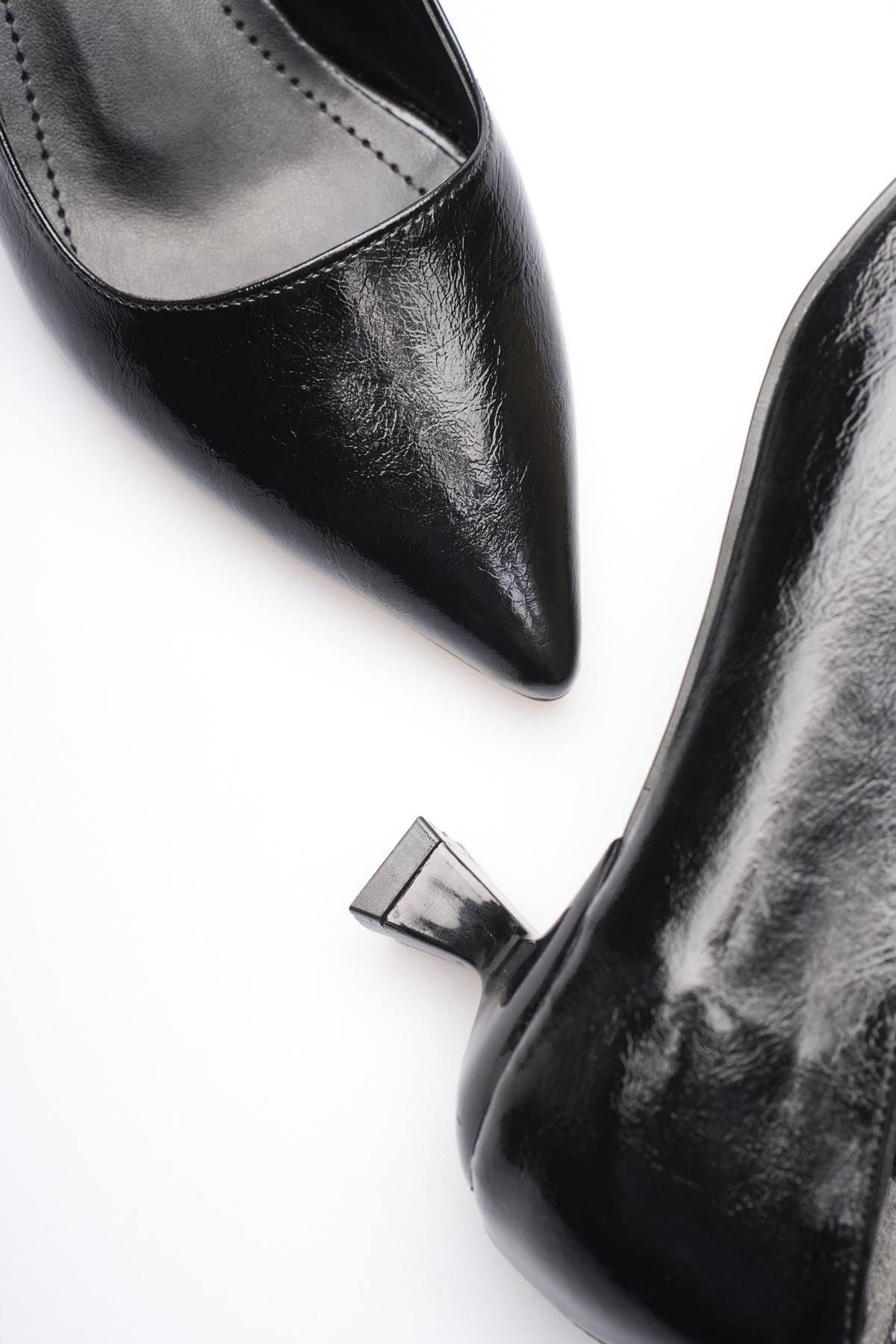 Toptan Kadın Günlük Stiletto Ayakkabı TR20MS03C