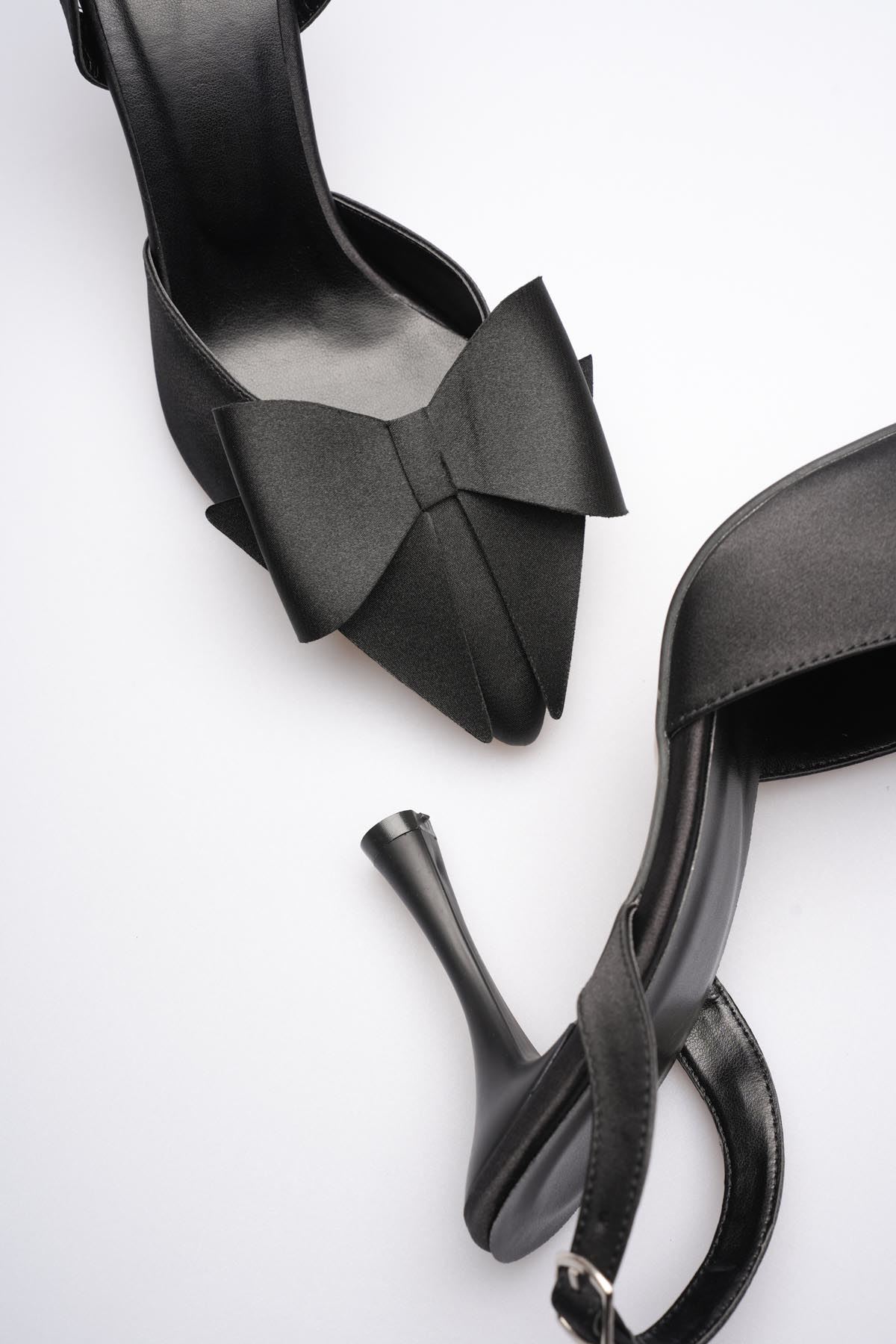 Toptan Kadın Fiyonklu Topuklu Ayakkabı TR40MS01A