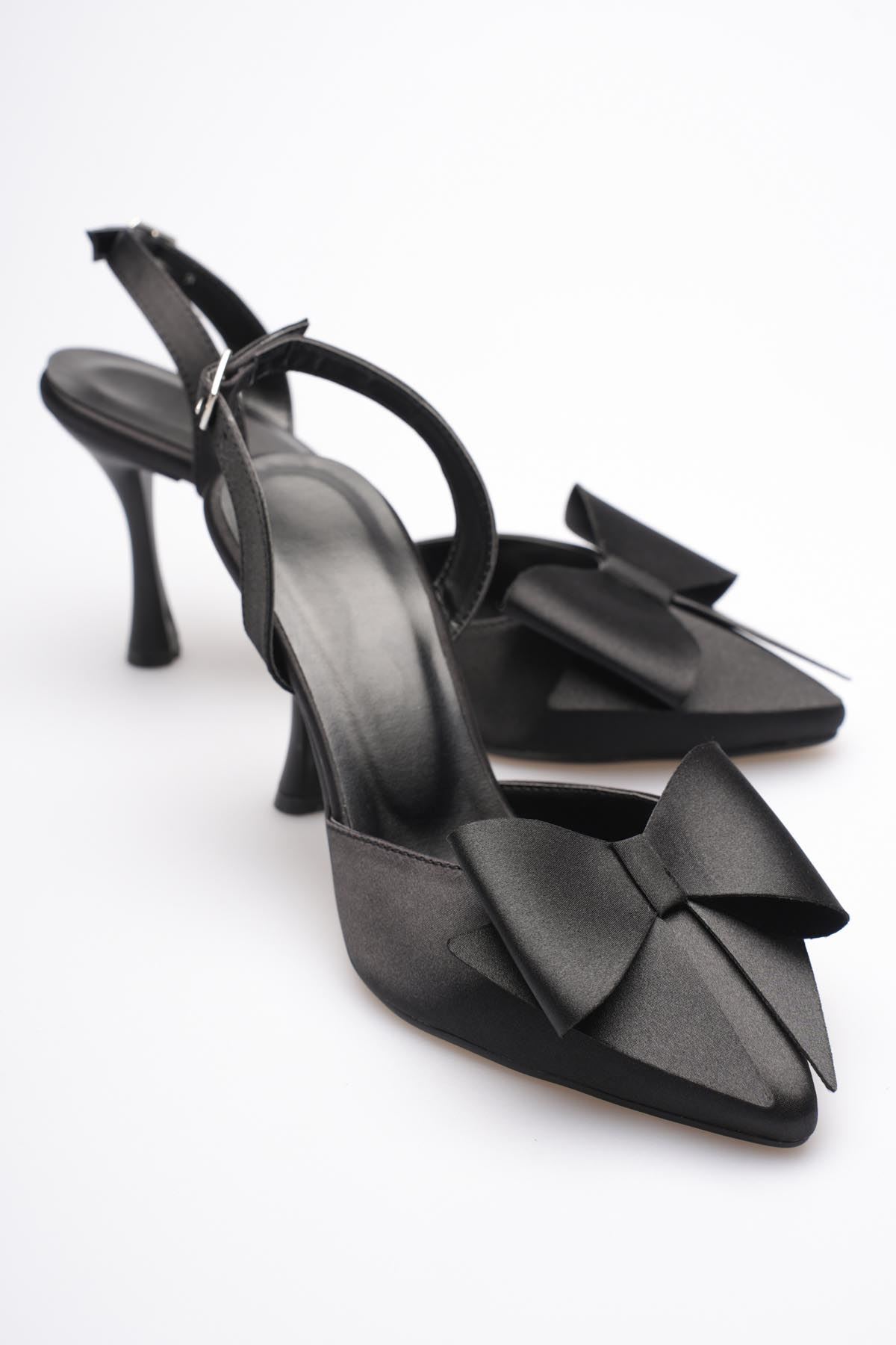 Toptan Kadın Fiyonklu Topuklu Ayakkabı TR40MS01A