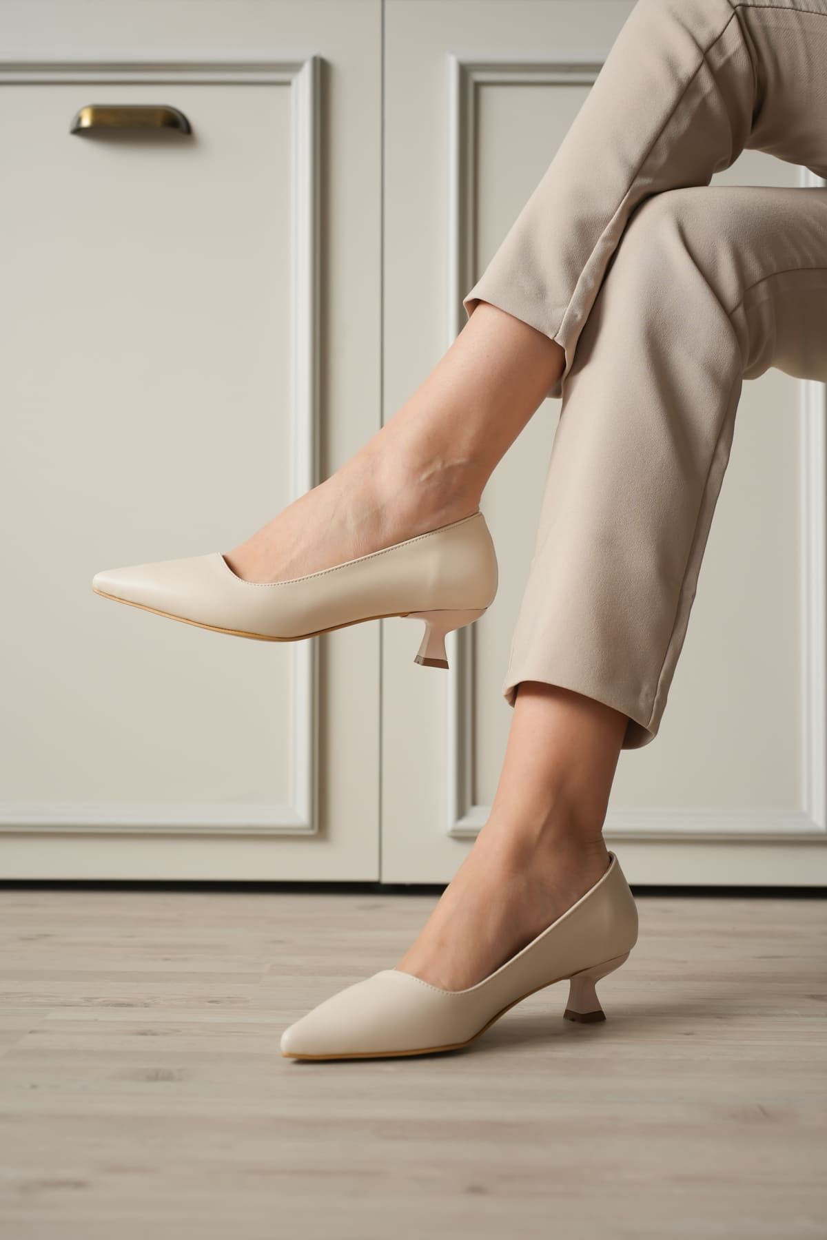 Toptan Kadın Günlük Stiletto Ayakkabı TR20MS03B