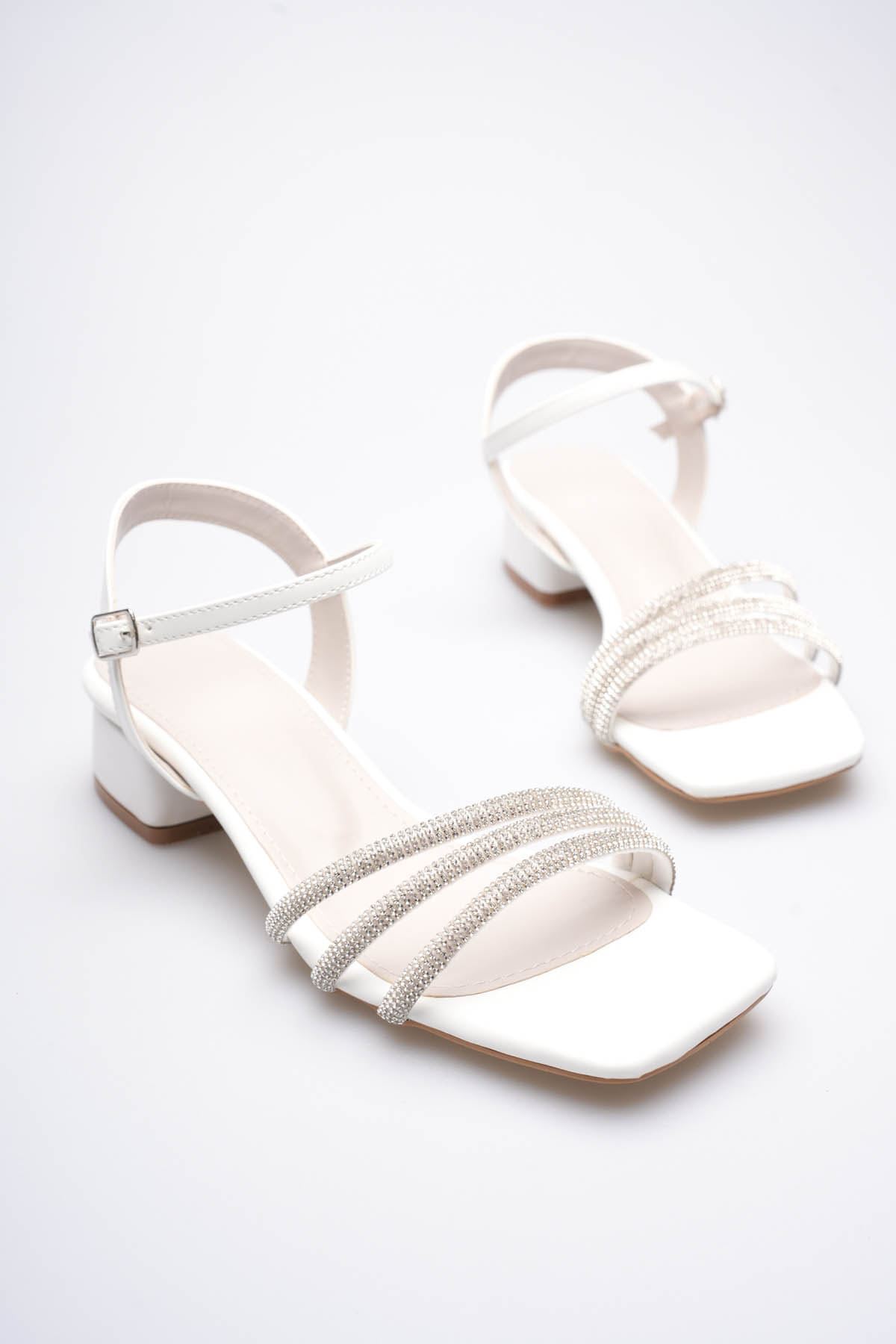 Kadın Toptan Taşlı Sandalet TR20MY26B