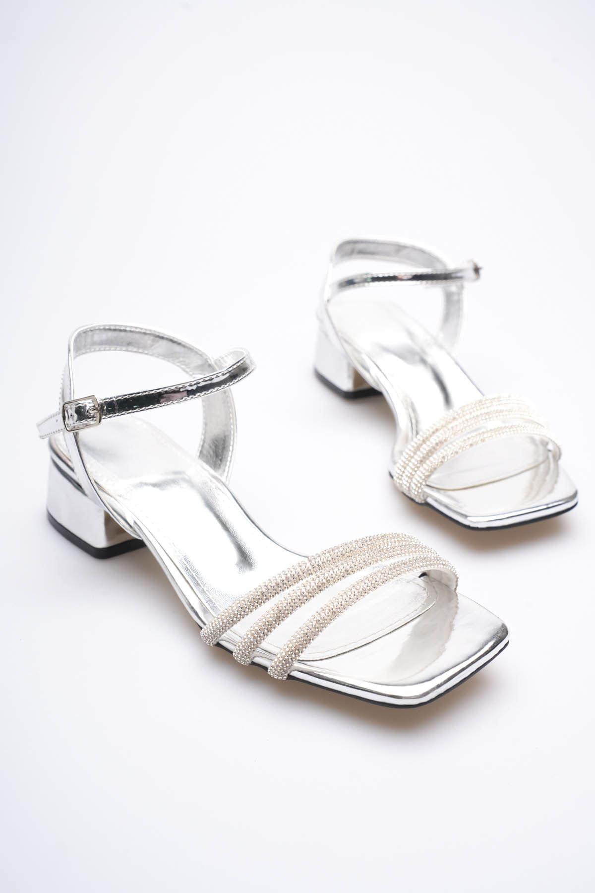 Kadın Toptan Taşlı Sandalet TR20MY26E