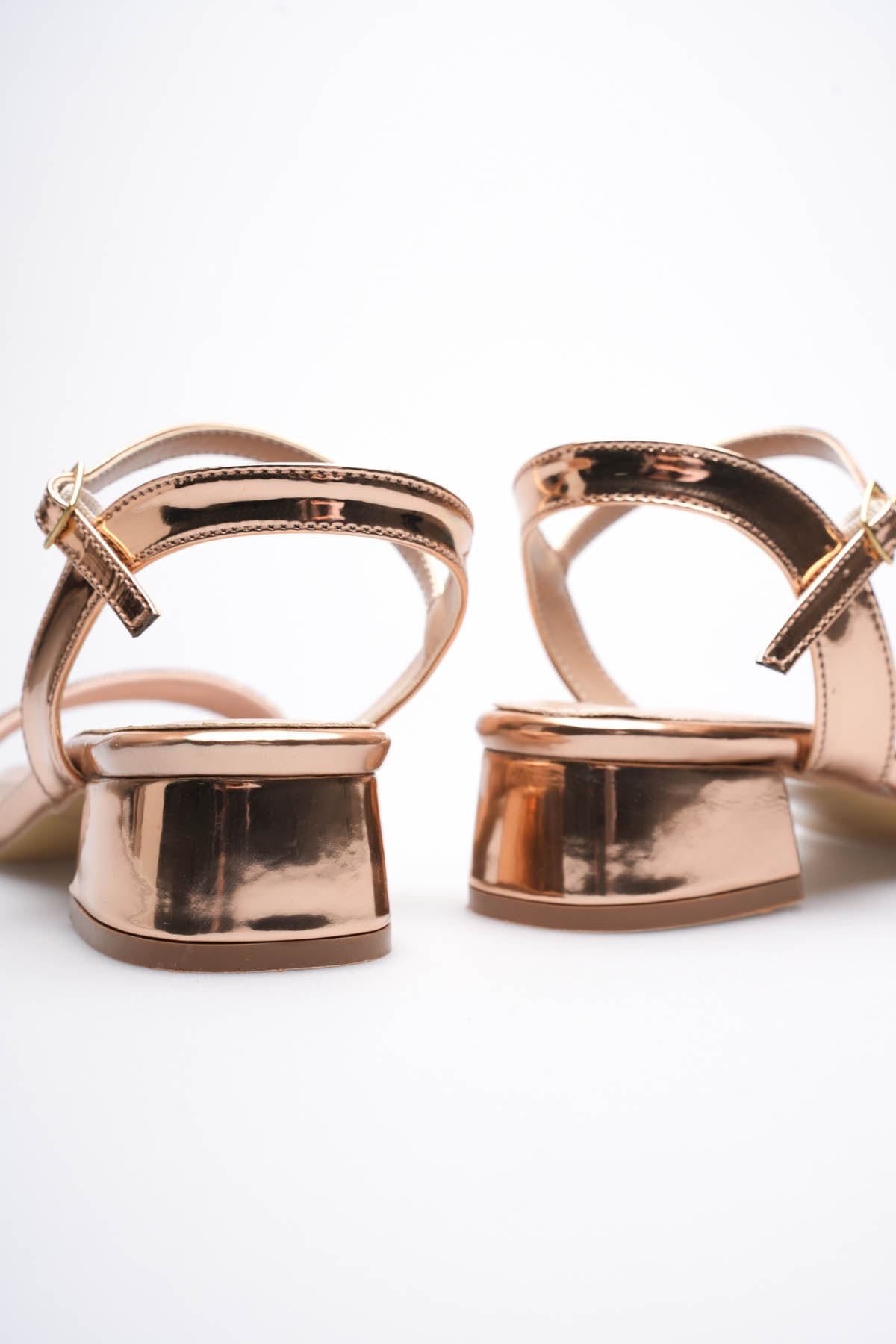 Kadın Toptan Taşlı Sandalet TR20MY26F