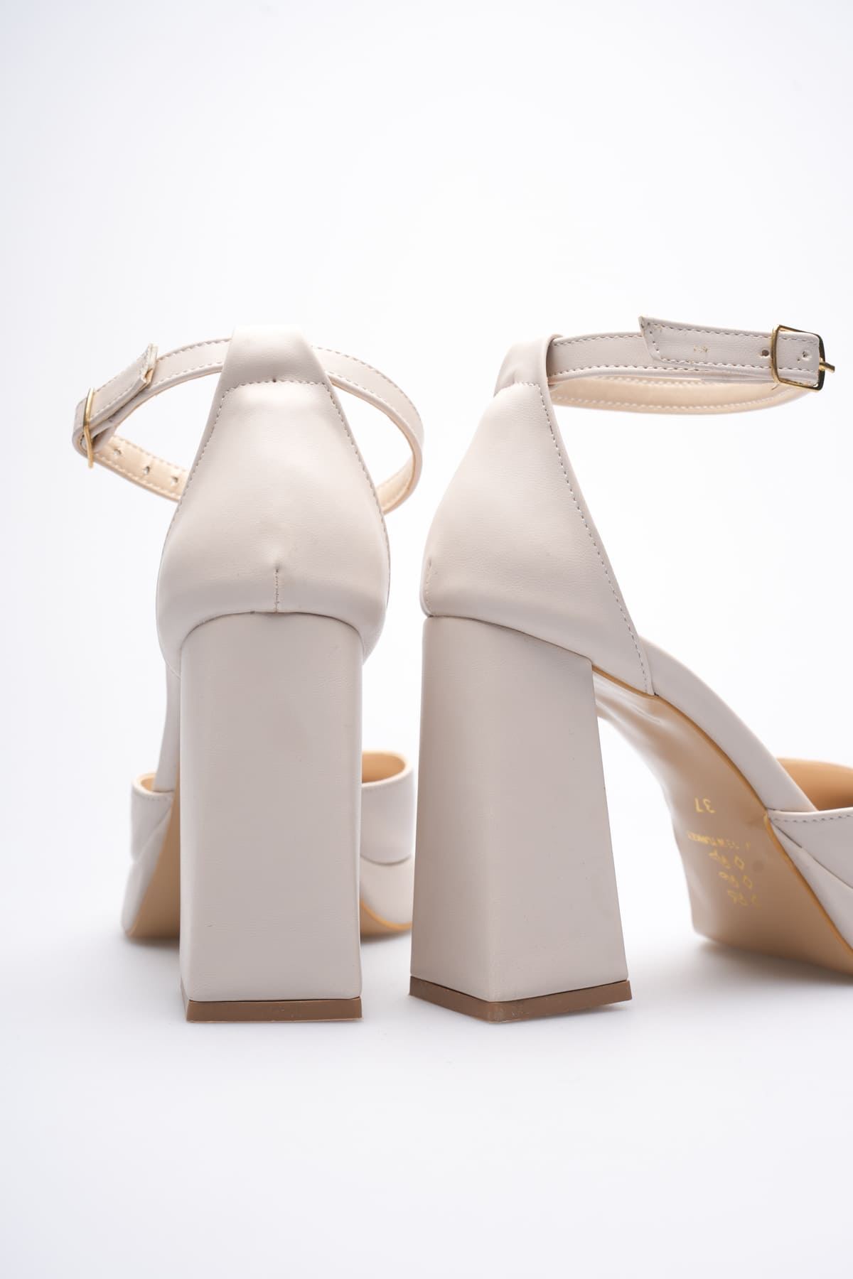 Toptan Kadın Topuklu Sandalet TR12MY07C