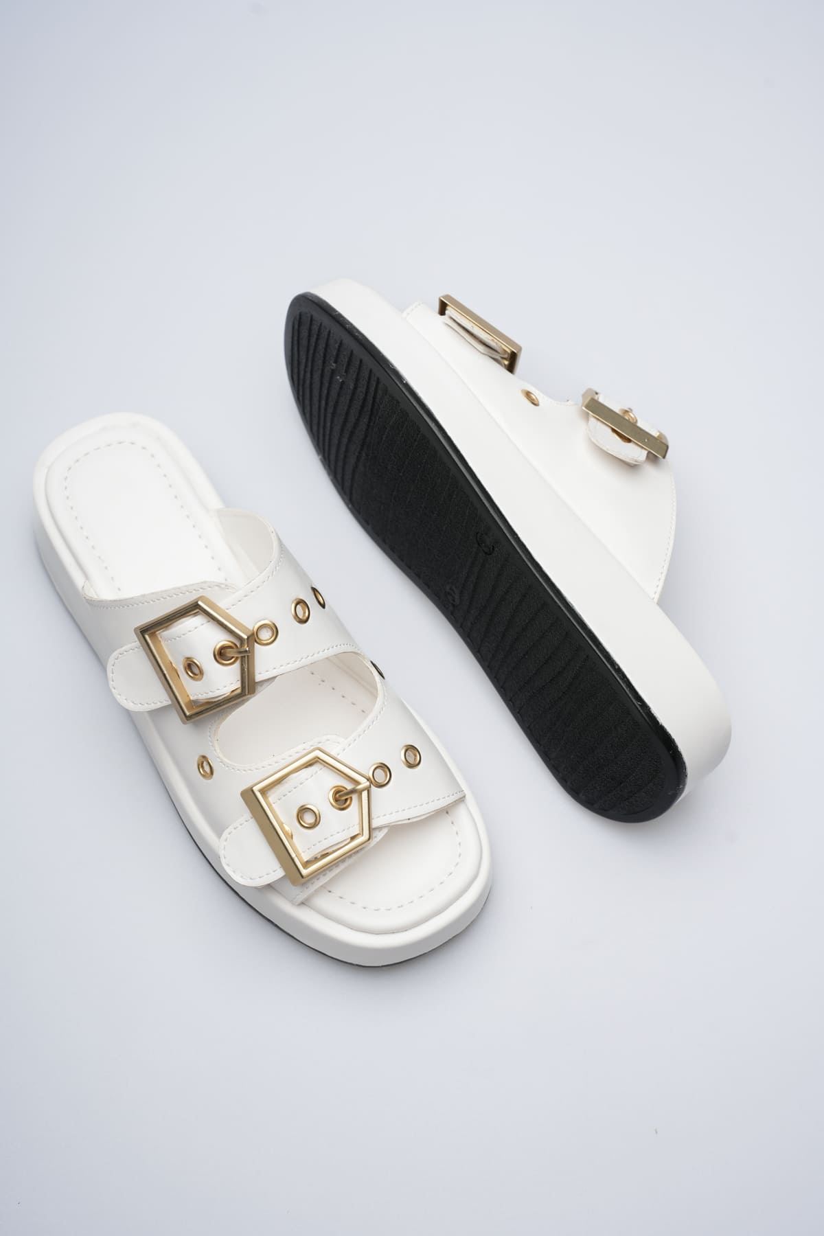 Kadın Toptan Yazlık Terlik TR17MY04B