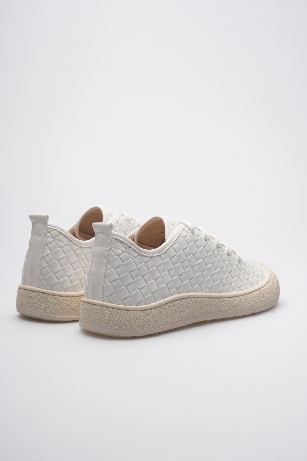 Kadın Toptan Spor Ayakkabı TR01MS01B