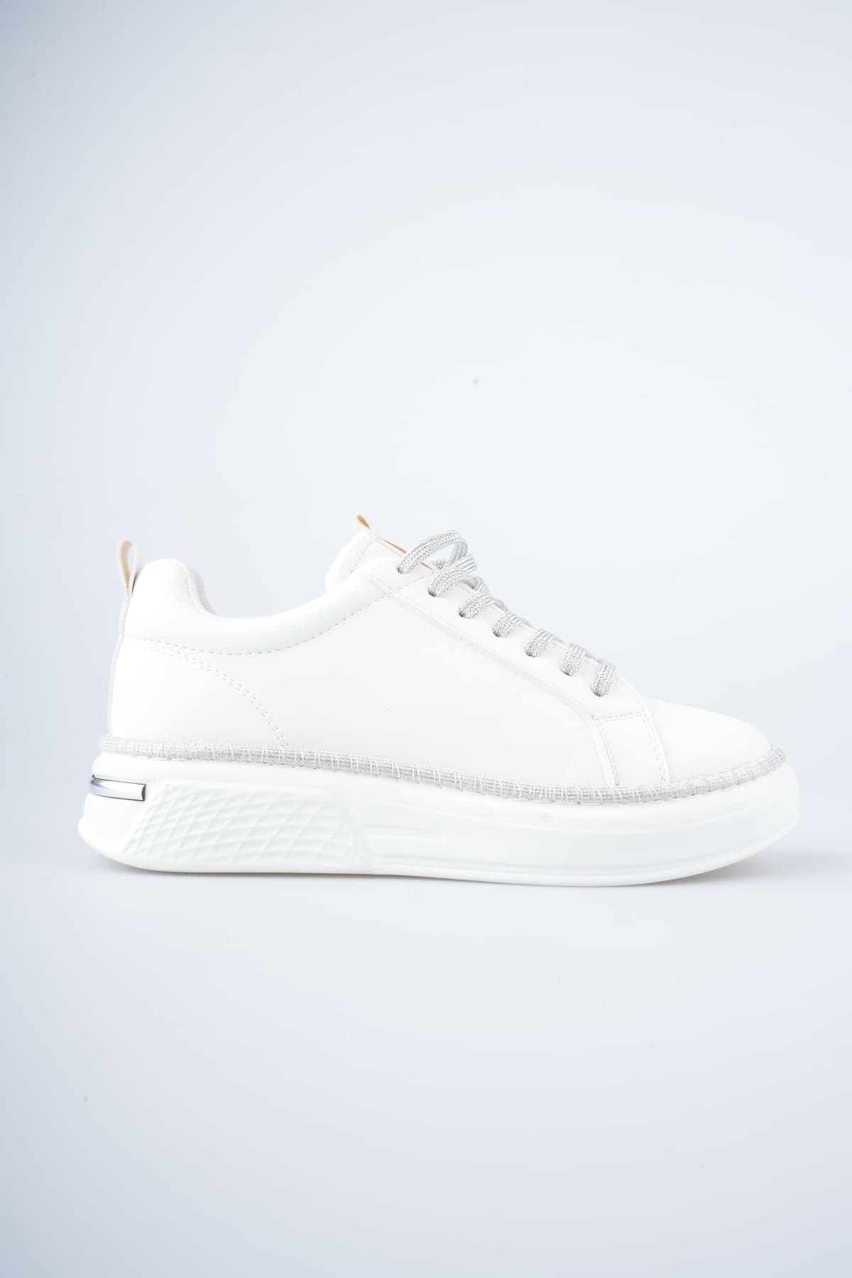 Toptan Kadın Siyah Sneaker TR01MS04B