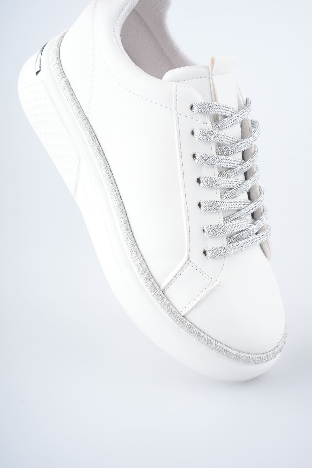 Toptan Kadın Siyah Sneaker TR01MS04B