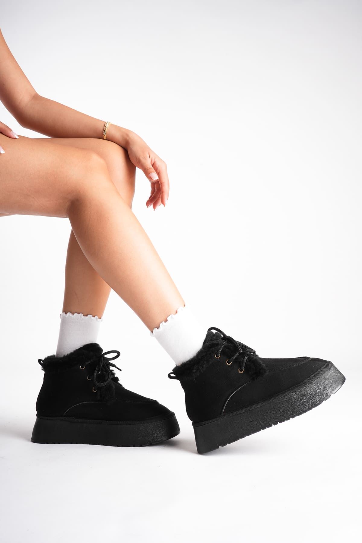 Kadın Toptan Kalın Tabanlı Kışlık Bot TR04MK08A