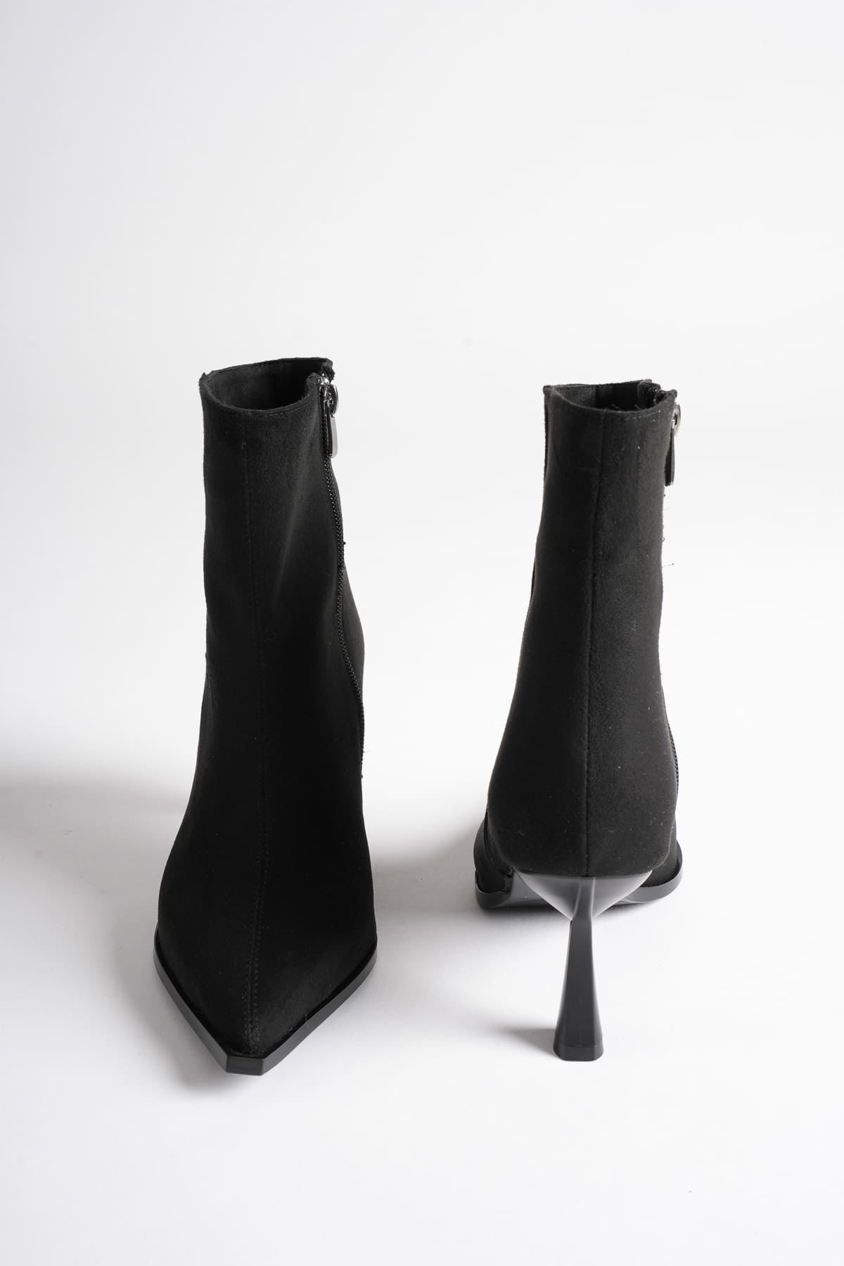 Kadın Siyah Toptan Topuklu Kışlık Bot TR02MK03A
