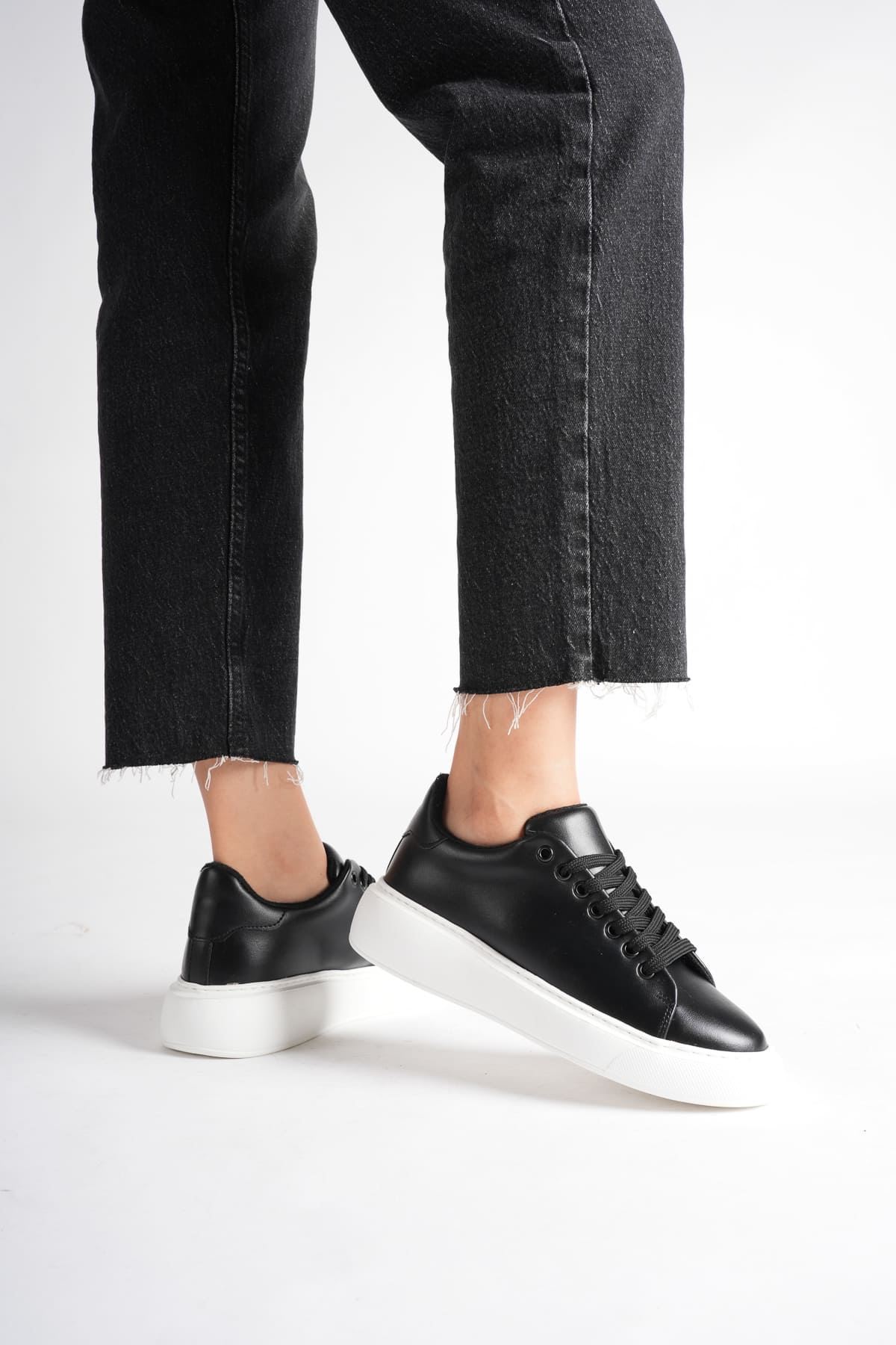 Kadın Toptan Siyah Sneaker TR05MS05B