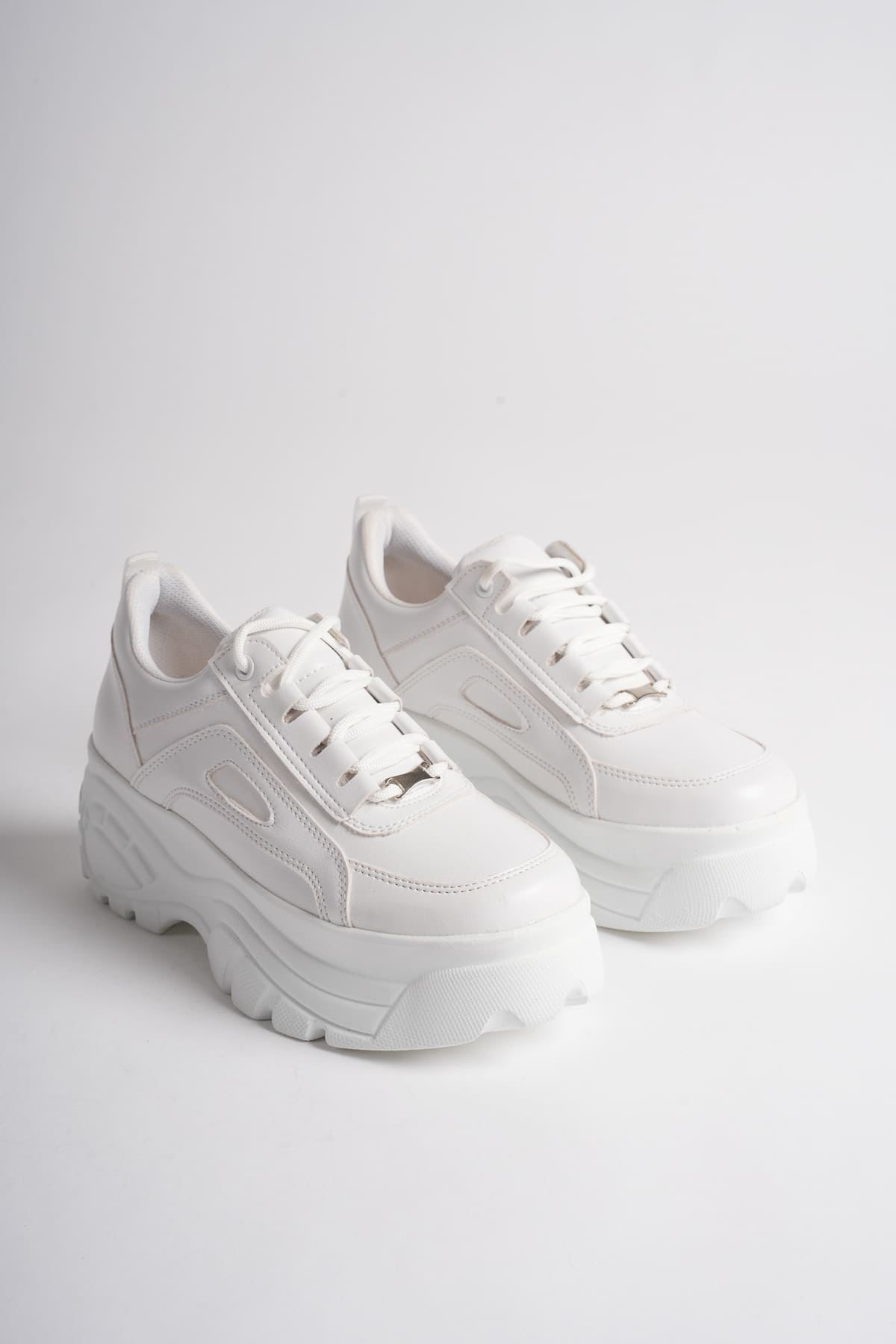 Toptan Kadın Beyaz Sneaker TR05MS07B