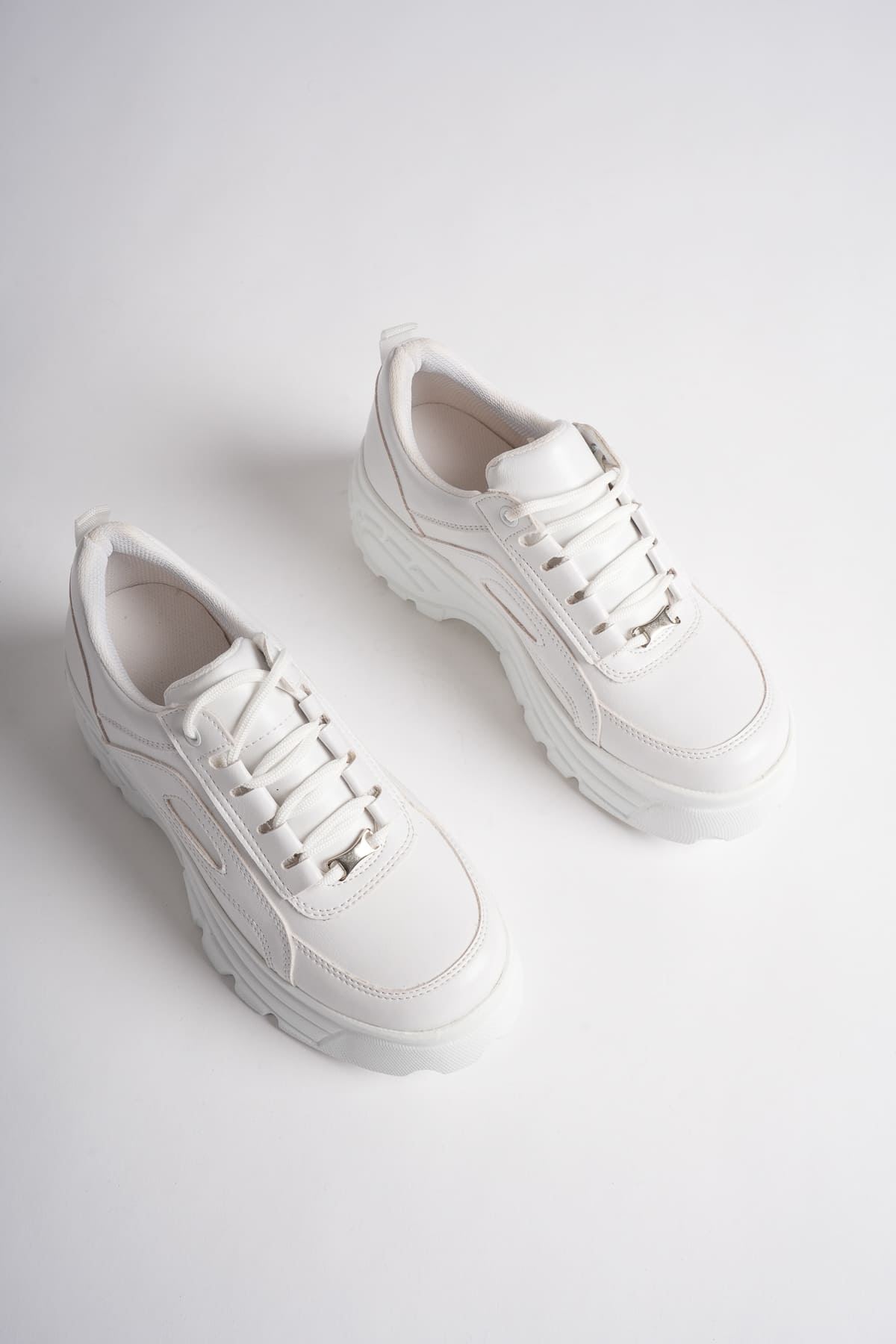Toptan Kadın Beyaz Sneaker TR05MS07B